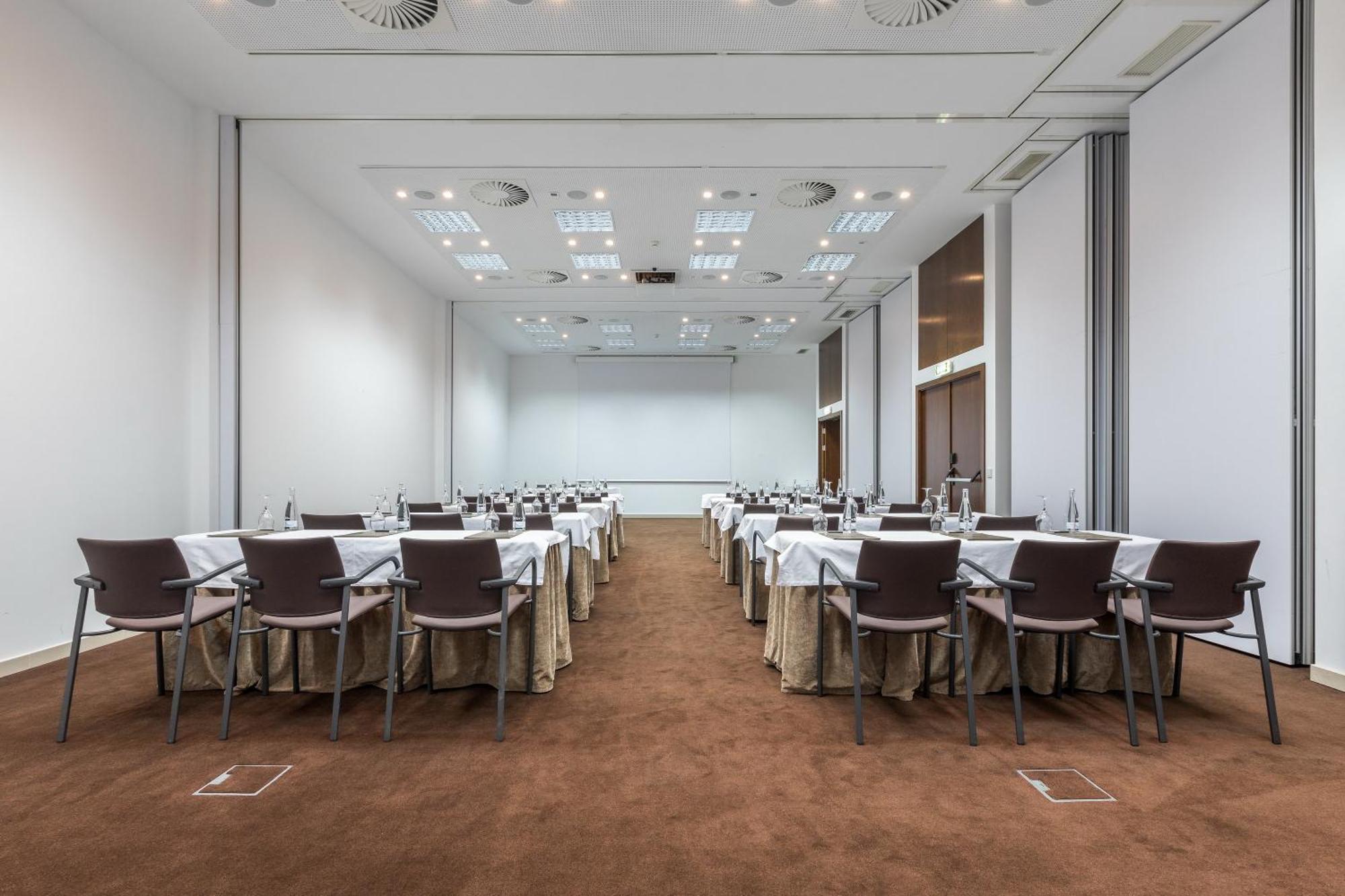 Kimpton Atlantico Algarve By Ihg Hotel Albufeira Ngoại thất bức ảnh Meeting room